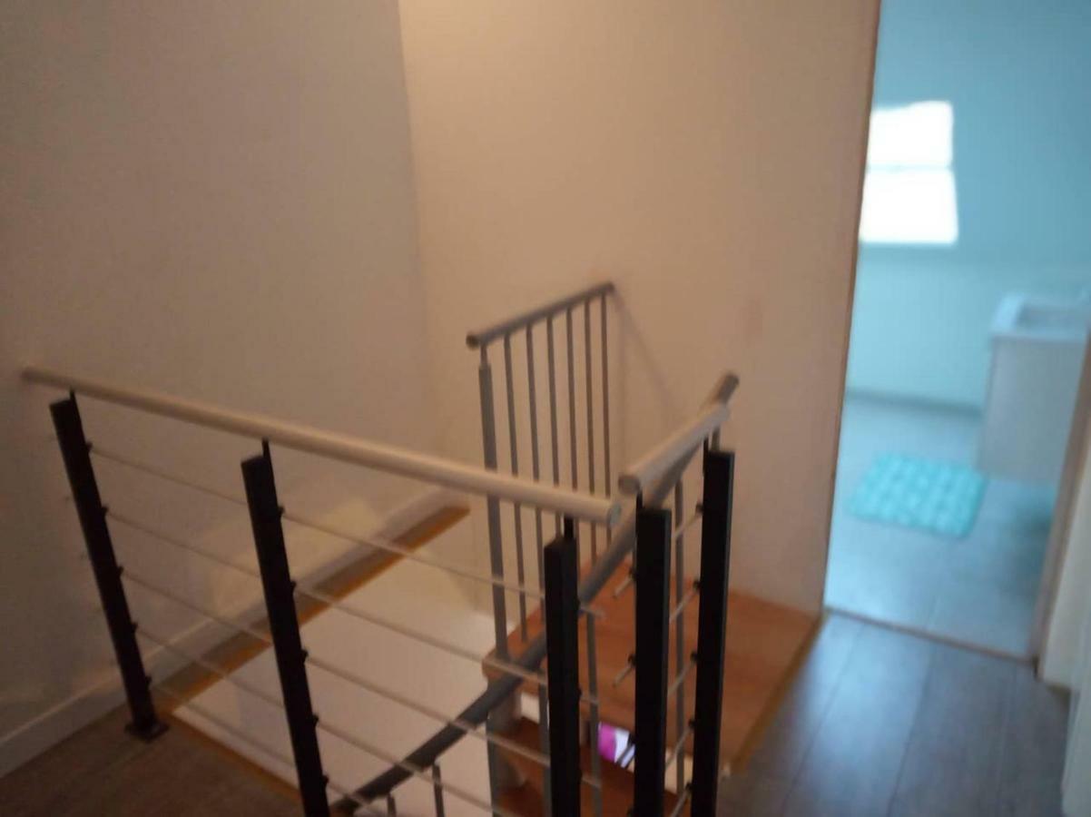 Duplex Agreable Et Calme Apartment Chateau-Thierry Luaran gambar